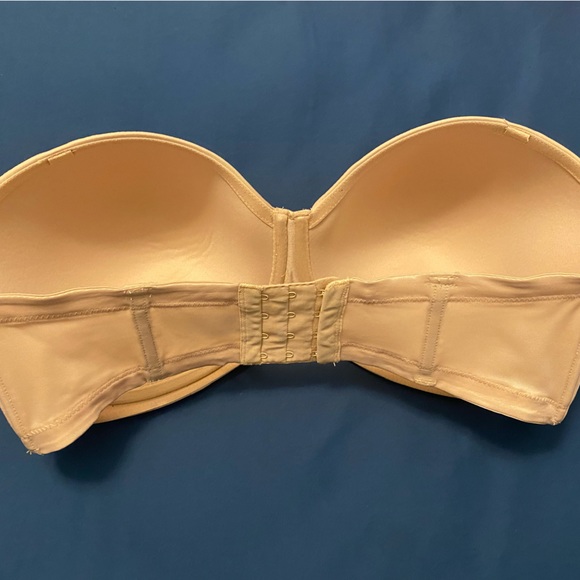 Wacoal Nude Red Carpet Strapless Bra - Picture 3 of 8
